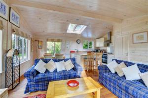 2 Bed in Weybourne oc-1628