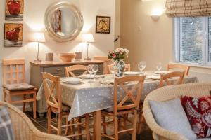 6 Bed in Padstow oc-p00774