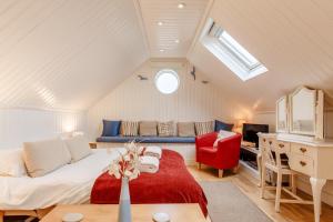 6 Bed in Padstow oc-p00774