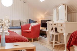 6 Bed in Padstow oc-p00774