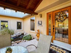 Mountain Home Vibes Three Bedroom One Level