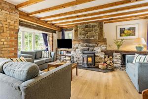 3 Bed in Cemmaes Road oc-h29101