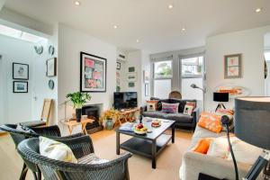 3 Bed in Padstow oc-p00797