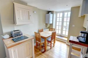 2 Bed in Scarborough oc-s878