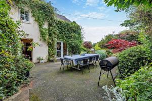 5 Bed in Dre-Fach Felindre oc-c29875