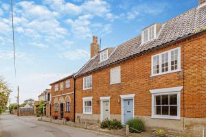 3 Bed in Southwold oc-r11173