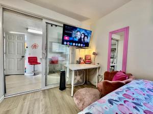 Cozy 1 Bedroom Apartment 10 minutes to SeaTac Airport