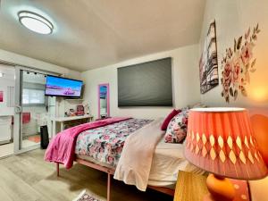 Cozy 1 Bedroom Apartment 10 minutes to SeaTac Airport