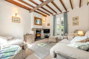 3 Bed in Helford oc-dowrpe