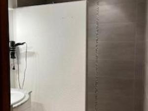 Appartement 5 pers proche pistes, parking - FR-1-467-153