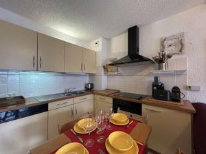 Studio Cabine Chaleureux 4 pers Sans Animaux - FR-1-330C-159