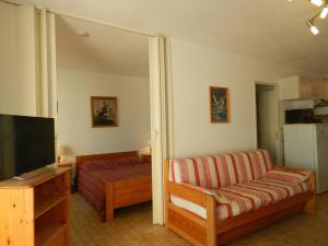 Appartement 2 Pièces, 4 Couchages, Parking, WIFI - Le Lavandou - FR-1-251-929