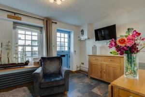2 Bed in Looe oc-l30058