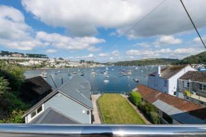 4 Bed in Polruan oc-scroft