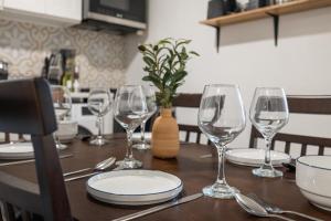 3-Bedroom 5-Beds JC Downtown 19Minutes Time Square