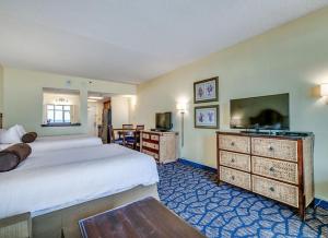 Beachfront Condo in Dunes Village, 2 Water Park DV548