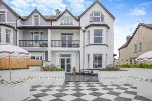 6 Bed in Abersoch oc-c29569