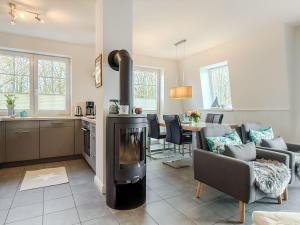 Modernes-Wohnen-am-Meer-2-OG