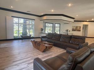 Luxury Tarpon Springs Waterfront w Gulf Access