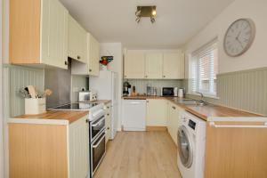 2 Bed in Sea Palling oc-1886