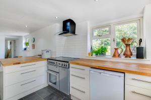 2 Bed in Breage oc-jobcot