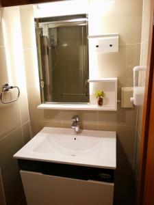 Studio at the Heart of the Makati CBD NETFLIX