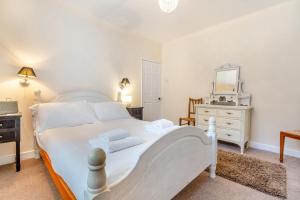2 Bed in Whitby oc-w010