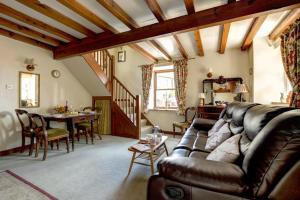 2 Bed in Thwaite oc-ds320