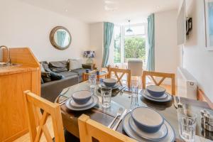 4 Bed in St. Ives oc-brhous
