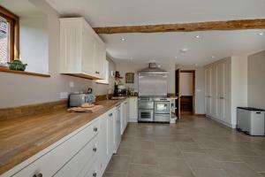4 Bed in Barnham Broom oc-b27788