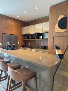 Casa Luxo 223 - Beira Lago - Resort Murano