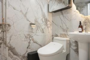 Grand 3BR Familty House - 5 Beds