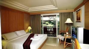 Phi Phi Banyan Villa