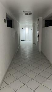 Apartamento com 2Qts, 2 Wcs, Piscina