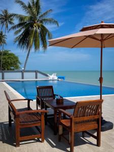 Reboot Beach Resort, Restaurant, and Coffee Shop