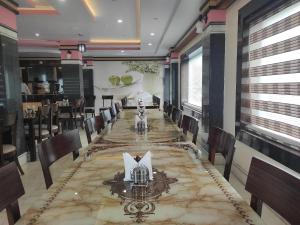 Hotel Rising Sun