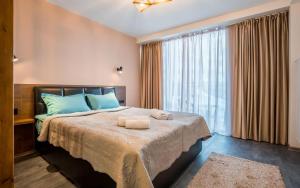 Atrium Luxury Suite - Ski In Out & Outdoor Pool #106