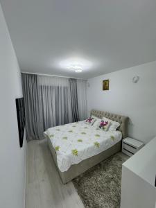 Apartment in Ploiești 5