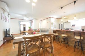 Sobe House in Yomitanson