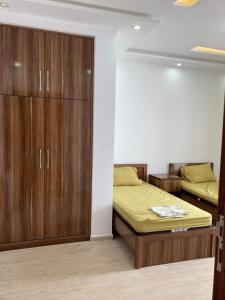 شقة مفروشة للإيجار شط مريم سوسة 100 متر فقط عن البحر