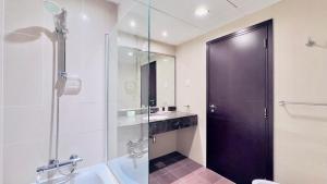 Spacious 2BR Apartment in Sun Tower Al Reem Island