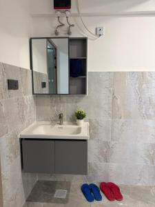 luxe lavington haven with gym