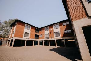 La Rona Hospitality Services