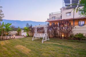 Lavender Crest by ELIVAAS Pet- friendly 4-BHK Villa With Private Pool , Garden Area, Outdoor seating Near Bhimashankar Walls Trek