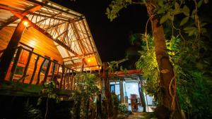 Shan Homestay & Cabana