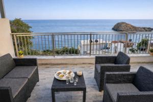 Tzortzis Family Apartments