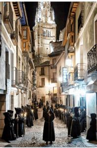 VIRGEN de ALFILERITOS