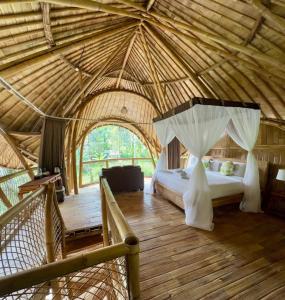 Panorama Sidemen River