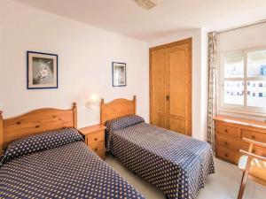 Lively Apartment with Large Pool