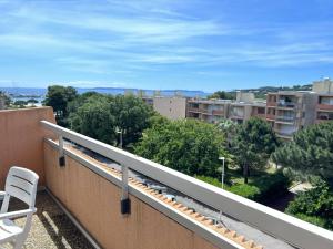 BO240-A21 Appartement 2 PIECES 4 couchages BORMES LES MIMOSAS